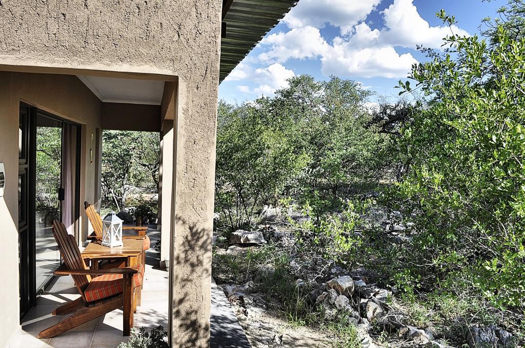 Toshari Lodge Окаукуэджо Номер фото