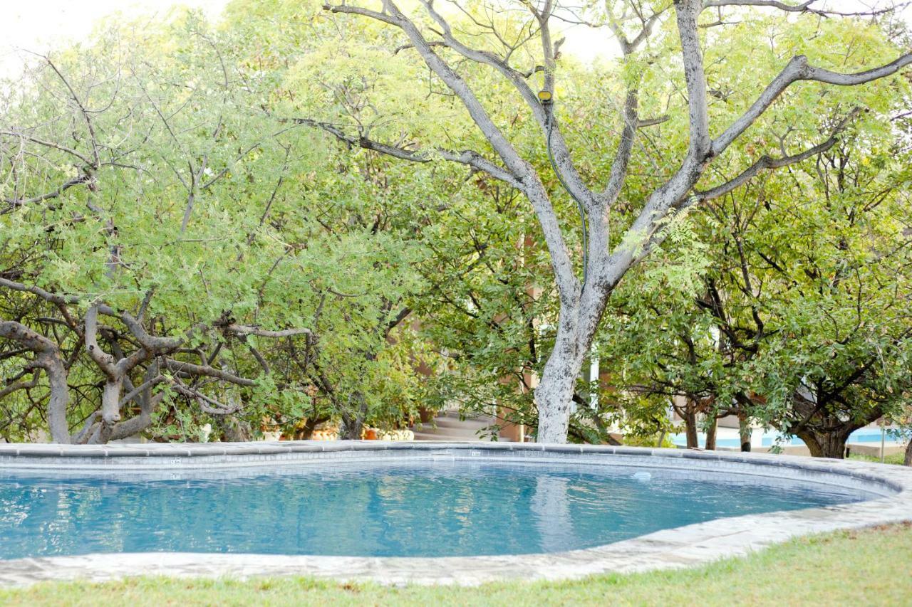 Toshari Lodge Окаукуэджо Экстерьер фото